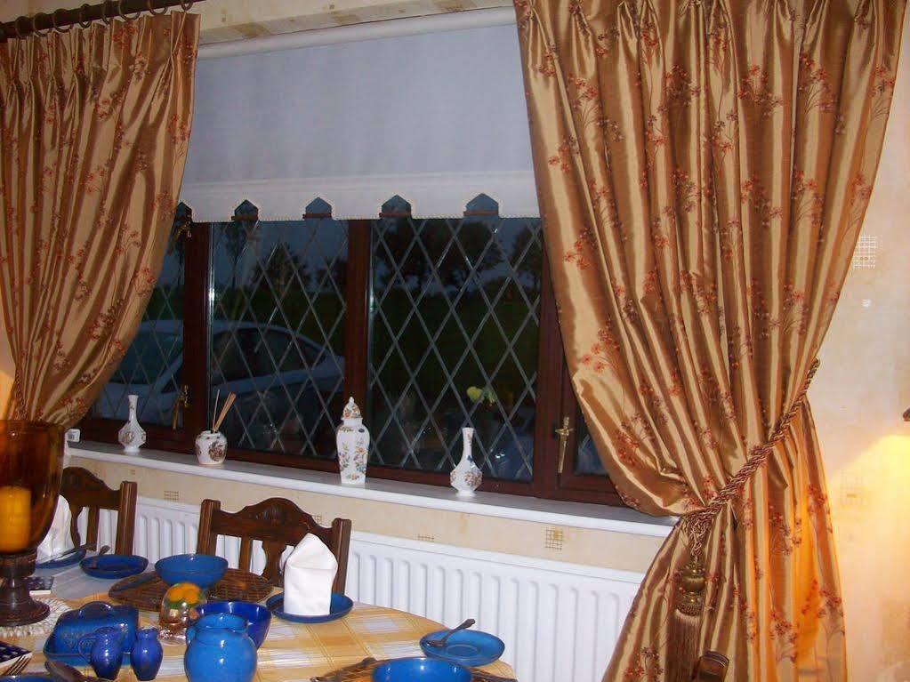 Krakow B&B Дандолк Экстерьер фото